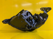 Laden Sie das Bild in den Galerie-Viewer, Frontscheinwerfer Peugeot 2008 208 II 9841641980 LED Rechts Headlight