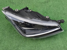 Laden Sie das Bild in den Galerie-Viewer, Frontscheinwerfer Seat Ibiza V 6F1941008E LED Rechts Scheinwerfer Headlight SCH6588043395bq