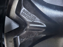 Load image into Gallery viewer, 1x Alufelge 16 Zoll 6.5" 4x100 45ET 403004026R 403009410R Dacia Sandero III Clio FEL7143730411mu
