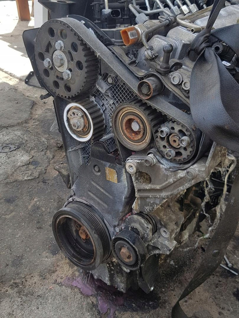 Motor VW Tiguan CBA 2.0 TDI Diesel Engine Komplett