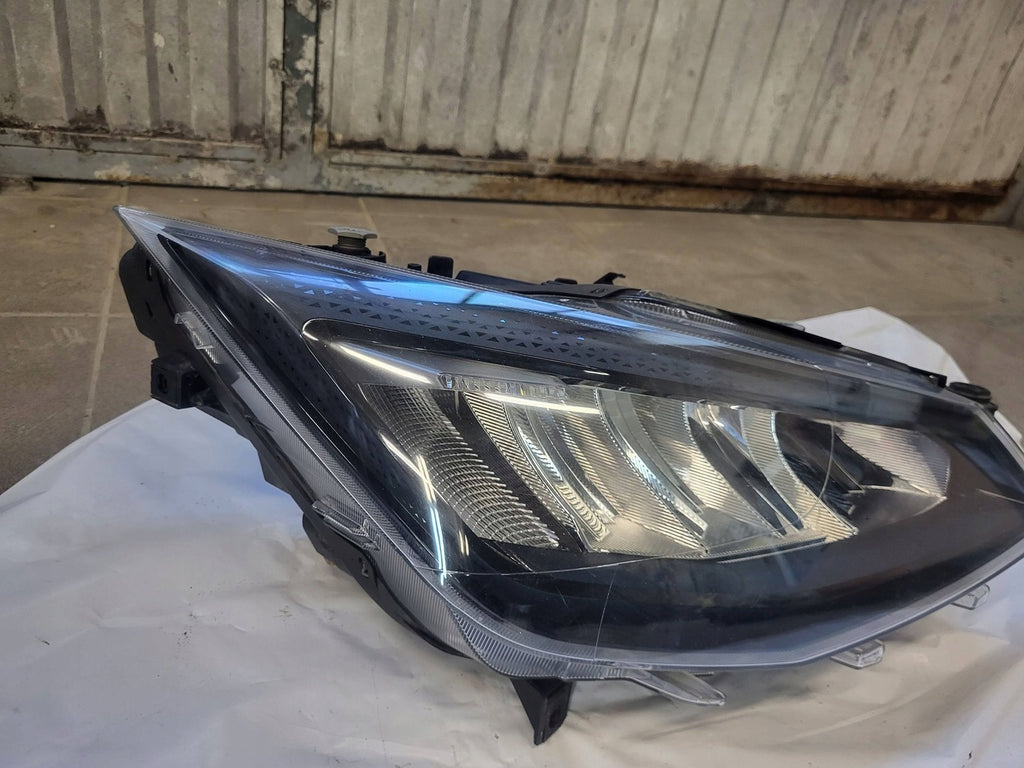 Frontscheinwerfer Seat Ibiza 6F1941006E LED Ein Stück (Rechts oder Links)