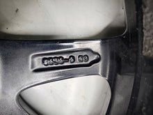 Laden Sie das Bild in den Galerie-Viewer, 1x Alufelge 17 Zoll Toyota 4 Yaris Rim Wheel FEL8852574973jb