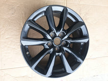Load image into Gallery viewer, 1x Alufelge 18 Zoll 7.0" 5x114.3 50ET Glanz Graphit 9965B57080 Mazda Cx3 FEL3148987048ft