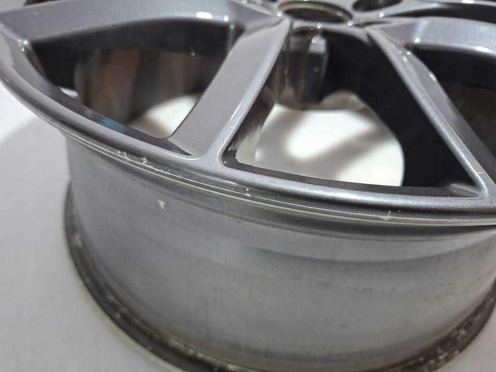 1x Alufelge 17 Zoll 124R-000527 VW Passat B8 Arteon Golf Rim Wheel FEL2403341192km