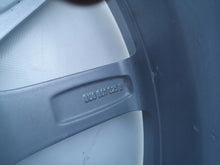 Laden Sie das Bild in den Galerie-Viewer, 1x Alufelge 17 Zoll 7.0" 5x112 43ET Glanz Silber 8U0601025B Audi Q3 Rim Wheel FEL3481380788tc