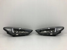 Load image into Gallery viewer, Frontscheinwerfer Hyundai Tucson D792111A10 Links Scheinwerfer Headlight SCH2567393475bn