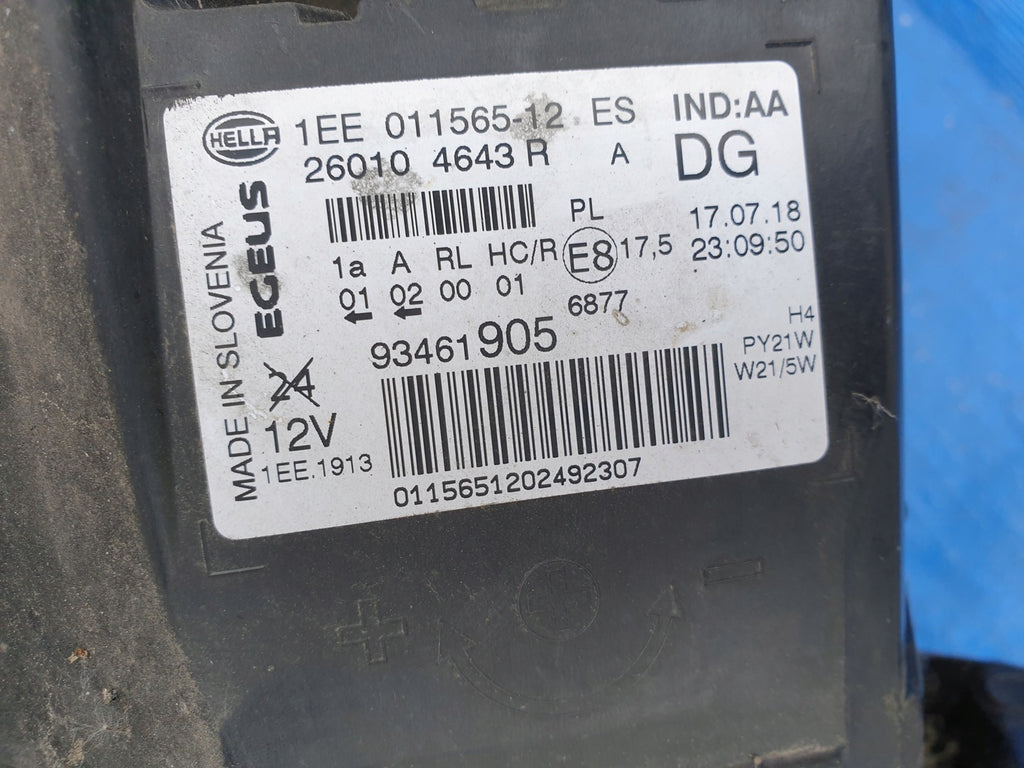 Frontscheinwerfer Opel Vivaro 1EE011565-12 Rechts Scheinwerfer Headlight SCH2703879235db