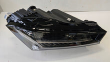 Laden Sie das Bild in den Galerie-Viewer, Frontscheinwerfer Skoda Superb I 3P1941016B Rechts Scheinwerfer Headlight SCH3635563086jo