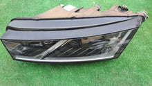 Laden Sie das Bild in den Galerie-Viewer, Frontscheinwerfer Skoda Octavia 5E4941015A LED Links Scheinwerfer Headlight SCH9907828960my