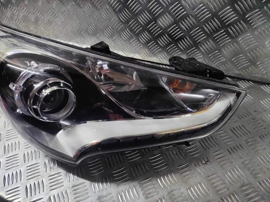 Frontscheinwerfer Hyundai Veloster Rechts Scheinwerfer Headlight