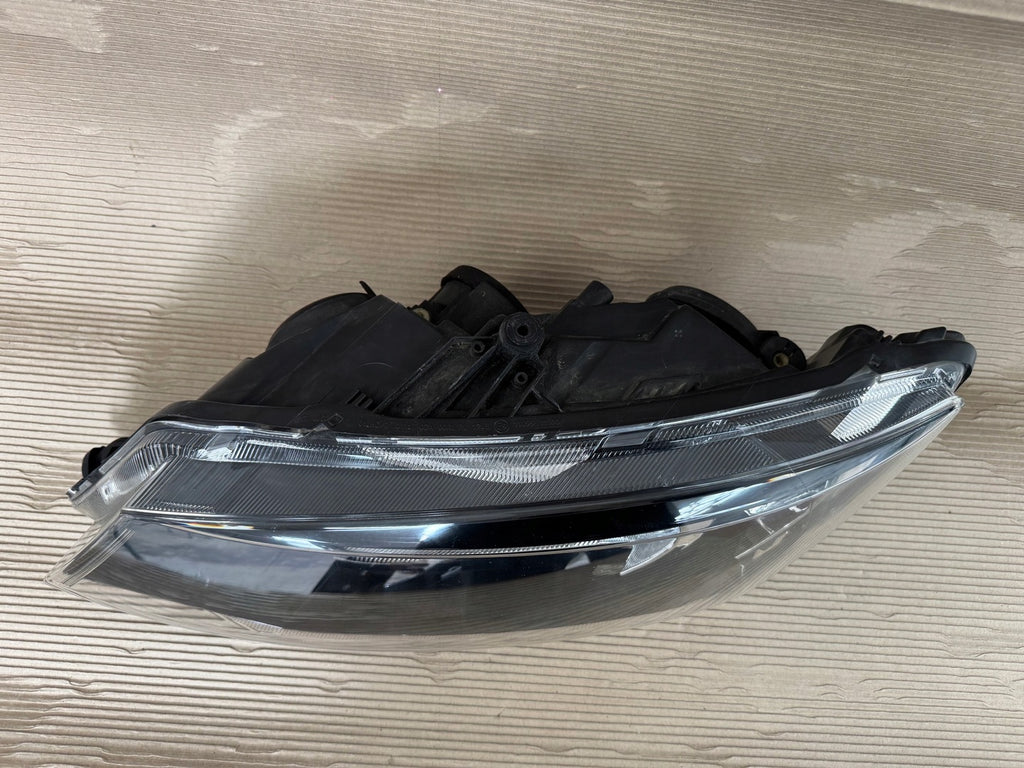 Frontscheinwerfer Skoda Fabia III 6V1941015C Links Scheinwerfer Headlight