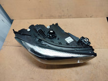 Laden Sie das Bild in den Galerie-Viewer, Frontscheinwerfer BMW 8 G16 G14 G15 5A27A25 8739584 Full LED Ein Satz Headlight SCH6671401868zo