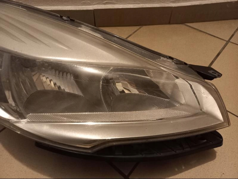 Frontscheinwerfer Ford Kuga CV44-13W029-AE Rechts Scheinwerfer Headlight