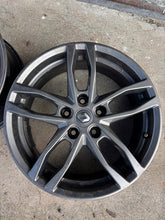 Load image into Gallery viewer, 1x Alufelge 17 Zoll 7.0" 5x114.3 35ET Glanz Rim Wheel FEL1216498781zj
