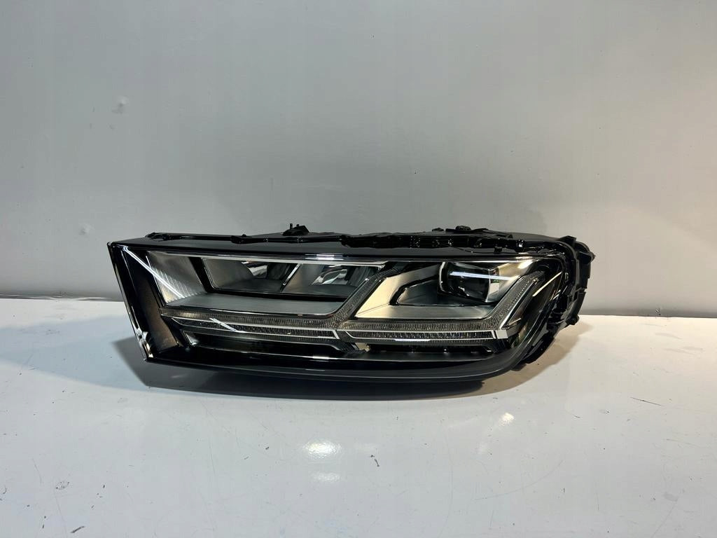 Frontscheinwerfer Audi Q7 4M0941033 4M0941034 LED Ein Stück (Rechts oder Links)