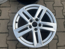 Load image into Gallery viewer, 1x Alufelge 17 Zoll 7.0&quot; 5x112 42ET Glanz Silber 8W0601025P Audi Rim Wheel