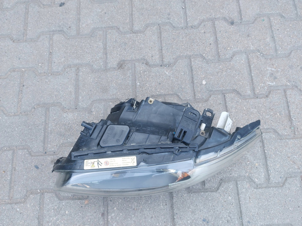 Frontscheinwerfer BMW E88 E81 E82 E87 7181281 7181293 Links Headlight SCH3845114512tg