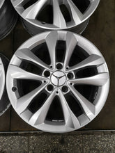 Laden Sie das Bild in den Galerie-Viewer, 4x Alufelge 17 Zoll 7.0" 5x112 48 5ET A2054018000 Mercedes-Benz Viano Rim Wheel FEL4847264967go