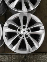 Load image into Gallery viewer, 4x Alufelge 17 Zoll 7.0" 5x112 48 5ET A2054018000 Mercedes-Benz Viano Rim Wheel FEL4847264967go