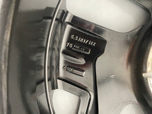 Laden Sie das Bild in den Galerie-Viewer, 1x Alufelge 17 Zoll 6.5&quot; 4x100 50ET 52910-Q0400 Hyundai Bayon Rim Wheel