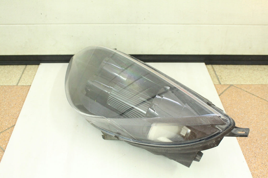 Frontscheinwerfer Mitsubishi Colt 0301208221 Links Scheinwerfer Headlight