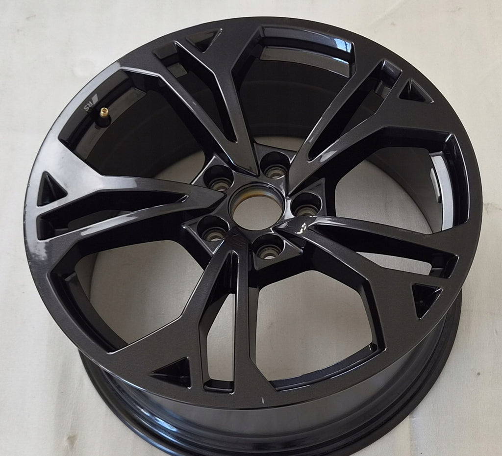 1x Alufelge 18 Zoll 8.0" 5x112 46ET 8Y0601025CF Audi A3 Rim Wheel FEL4430207951gc