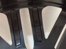 Load image into Gallery viewer, 1x Alufelge 18 Zoll 52910J7500 Kia Proceed Rim Wheel FEL3901726012ox