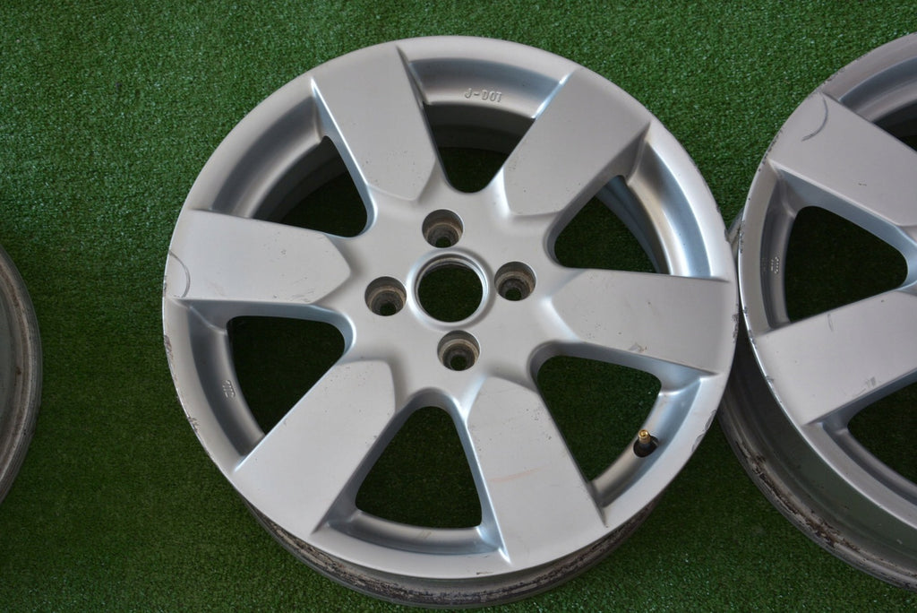 1x Alufelge 16 Zoll 6.0" 4x100 55ET Glanz Silber Nissan Micra Rim Wheel