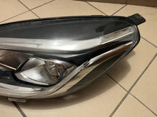 Load image into Gallery viewer, Frontscheinwerfer Ford Fiesta H1BB-13W030-CD LED Links Scheinwerfer Headlight