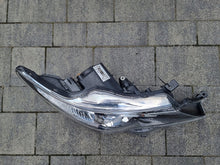 Load image into Gallery viewer, Frontscheinwerfer Toyota Auris 89907726 Rechts Scheinwerfer Headlight SCH5034601760gc