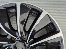Laden Sie das Bild in den Galerie-Viewer, 1x Alufelge 19 Zoll 7.0" 5x108 38ET Glanz Schwarz YP00174580 Opel Grandland X FEL3072637853oq