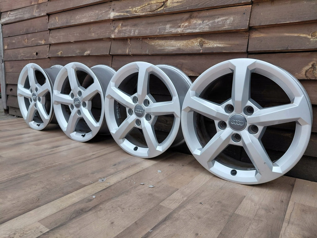 4x Alufelge 16 Zoll 6.5" 5x112 43ET Glanz Silber 81A601025 Audi A4 A3 Rim Wheel FEL5952866774xo