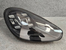 Laden Sie das Bild in den Galerie-Viewer, Frontscheinwerfer Porsche Cayenne 7P5941036H LED Rechts Scheinwerfer Headlight SCH1999239540ui