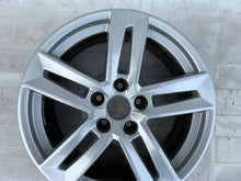 Laden Sie das Bild in den Galerie-Viewer, 1x Alufelge 17 Zoll 7.0" 5x112 42ET Glanz 8W0601025P Audi A5 A4 Rim Wheel FEL5764198677yb