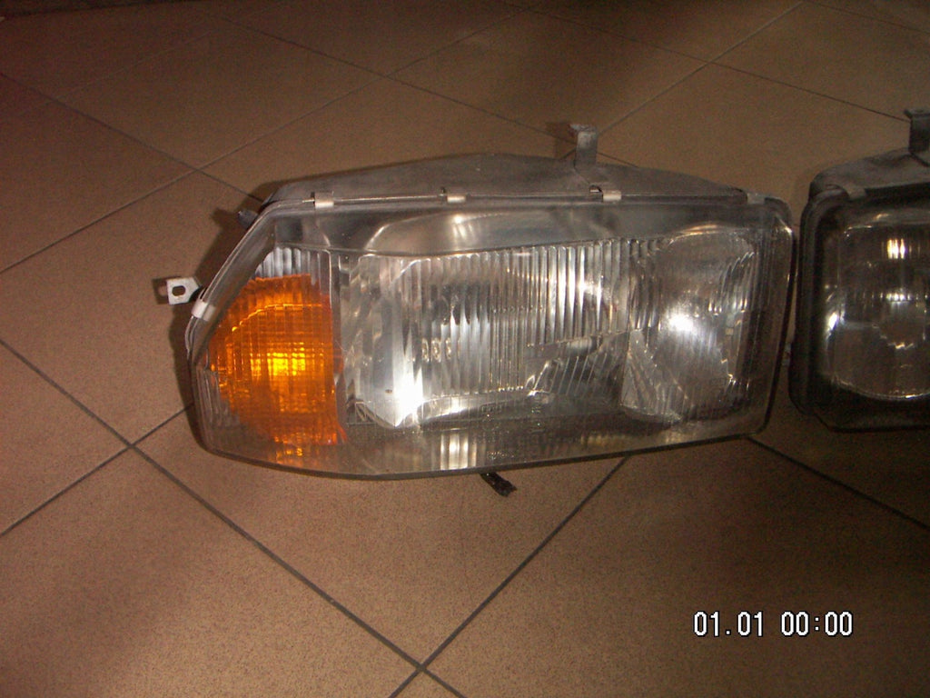 Frontscheinwerfer Audi Ro 80 Ein Satz Scheinwerfer Headlight SCH3987183533th