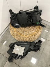 Load image into Gallery viewer, Frontscheinwerfer Jeep L747524 LED Ein Stück (Rechts oder Links) Headlight SCH5027201954je