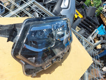 Laden Sie das Bild in den Galerie-Viewer, Frontscheinwerfer Citroën Berlingo 9816824880 LED Links Scheinwerfer Headlight