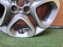 Load image into Gallery viewer, 1x Alufelge 16 Zoll 6.0" 4x100 50ET Glanz Graphit 52910-C8700 Hyundai I20 II Mg FEL3248553025zu