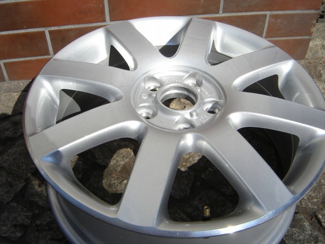 1x Alufelge 17 Zoll 6.0" 5x112 48ET 1K0601025N VW Caddy V Golf Rim Wheel FEL3944504486vh