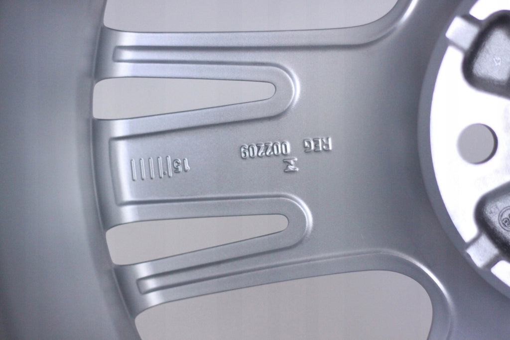 4x Alufelge 18 Zoll 8.0" 5x112 46ET Glanz Silber 8V0601025AP Audi A3 Rim Wheel FEL6064149211fq