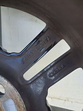 Laden Sie das Bild in den Galerie-Viewer, 1x Alufelge 16 Zoll 7.0&quot; 5x108 50ET 31445799 Volvo V40 Rim Wheel