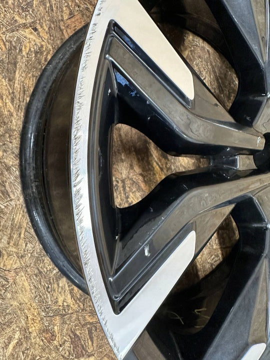 1x Alufelge 17 Zoll 4x100 403003526R Renault Clio I V Rim Wheel FEL1688840579nc