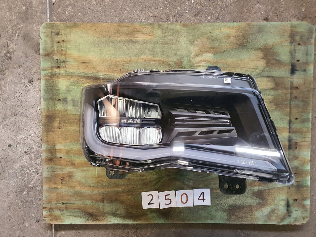 Frontscheinwerfer Man 8125101-6814 LED Rechts Scheinwerfer Headlight SCH1552817345dq