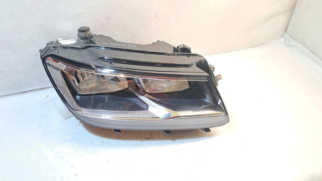 Frontscheinwerfer VW Tiguan 3G1941005 Halogen Rechts Scheinwerfer Headlight