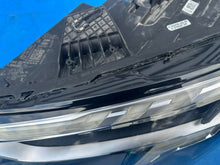 Laden Sie das Bild in den Galerie-Viewer, Frontscheinwerfer Audi A3 8V0941033 Links Scheinwerfer Headlight SCH2484646272ld