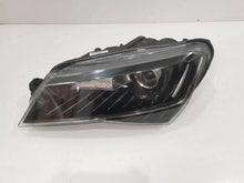 Laden Sie das Bild in den Galerie-Viewer, Frontscheinwerfer Skoda Superb III 3V1941015B Links Scheinwerfer Headlight