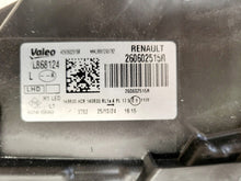 Laden Sie das Bild in den Galerie-Viewer, Frontscheinwerfer Dacia Duster 260602515R Full LED Links Scheinwerfer Headlight