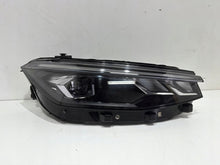 Laden Sie das Bild in den Galerie-Viewer, Frontscheinwerfer VW Passat 3J1941006 Rechts Scheinwerfer Headlight SCH1970202327nv