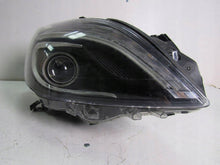 Load image into Gallery viewer, Frontscheinwerfer Mercedes-Benz W246 A2468207861 Xenon Rechts Headlight SCH6109837149dn