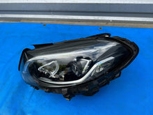 Laden Sie das Bild in den Galerie-Viewer, Frontscheinwerfer Mercedes-Benz A2469066901 LED Ein Stück (Rechts oder Links) SCH4578006127he